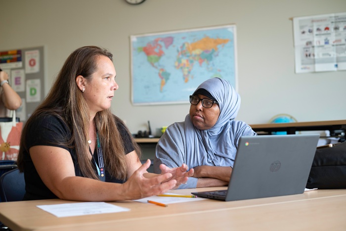 Apply to Host an AmeriCorps Digital Navigator